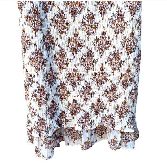 NWT $88 EXPRESS Floral Smocked Puff Sleeve Sheath Mini Dress Size S - Picture 6 of 9